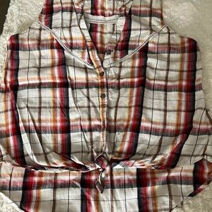 Shyanne button up and tie tank